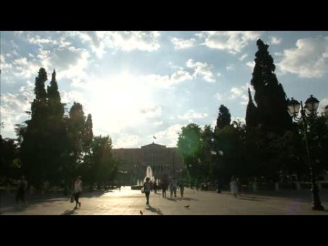 Greeks fear future, after PM resigns