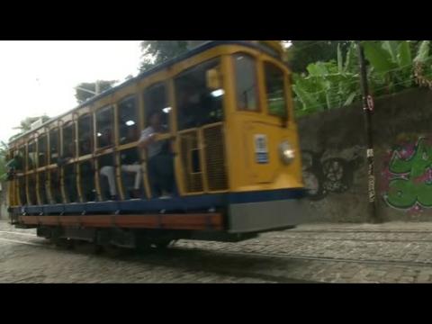 Rio de Janeiro tram system reopens
