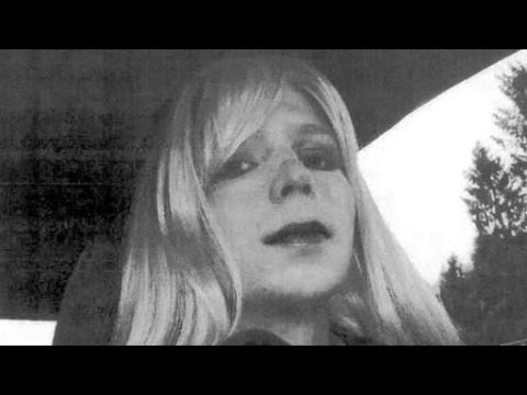 Chelsea Manning faces solitary confinement for Caitlyn Jenner magazine
