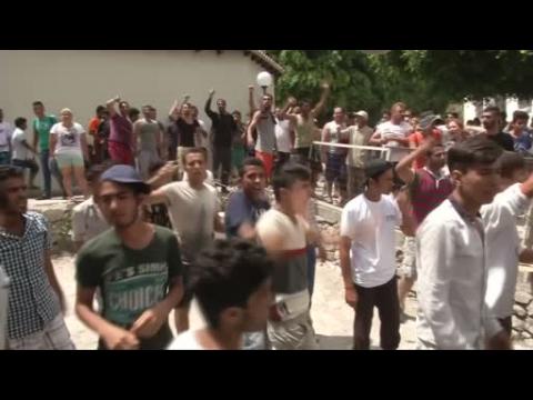 Migrants brawl on Greek island waiting for chance to leave