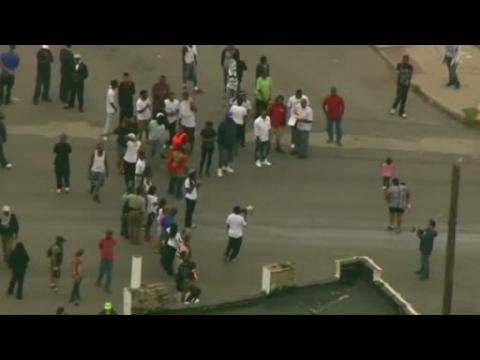 St. Louis police shoot, kill teen suspect drawing protests