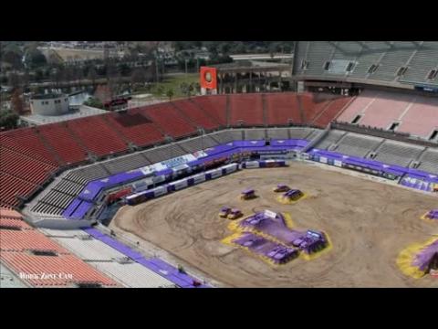Time lapse video shows demolition and reconstruction of Orlando stadium