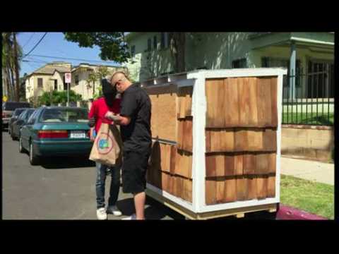 LA resident builds tiny houses for the homeless