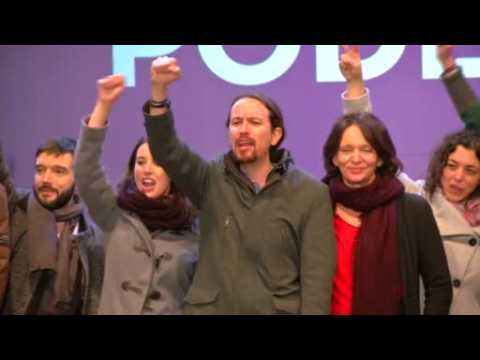 Spain polls: Rajoy wins but Podemos parties