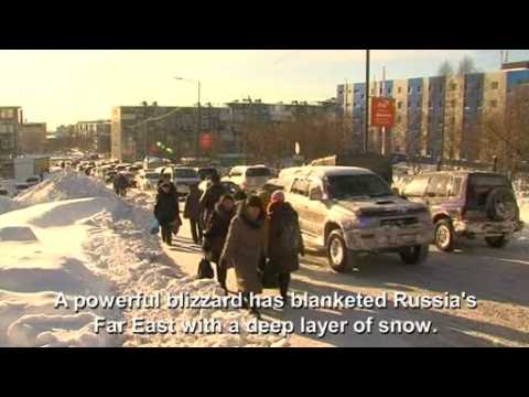 Heavy snow brings Russian Far East to standstill