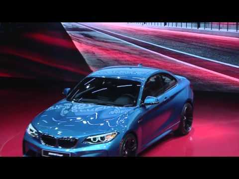 World Premiere BMW M2 Coupe at 2016 NAIAS Detroit | AutoMotoTV