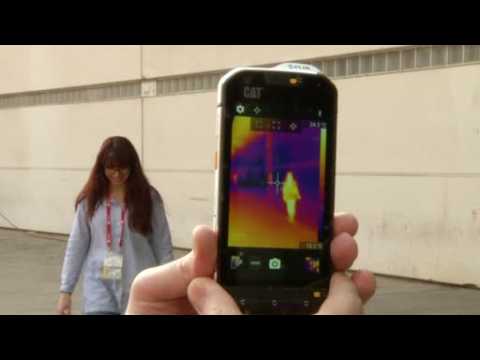 World's first thermal imaging phone camera