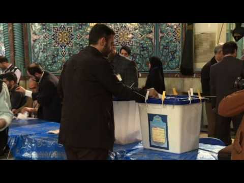 Voting starts in Iranian election