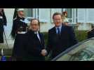 Cameron, Hollande arrive for joint summit - Label : AFPTV - First images - Category : News