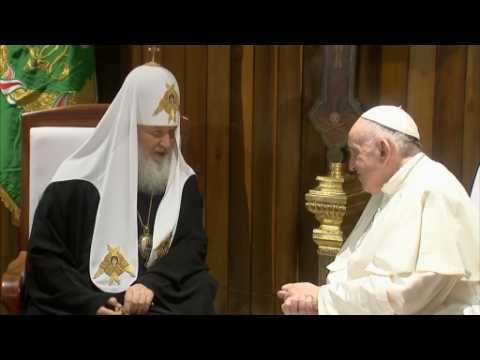 Pope Francis meets with Russian Orthodox Patriarch