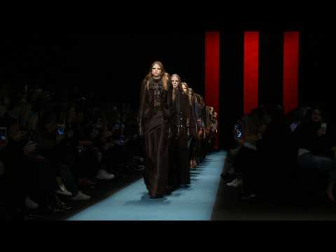 Dsquared2- WOMENSWEAR collection Autumn-Winter 2016/17 in Milan (with interview)