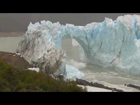Patagonia witnesses collapse of the Perito Moreno glacier