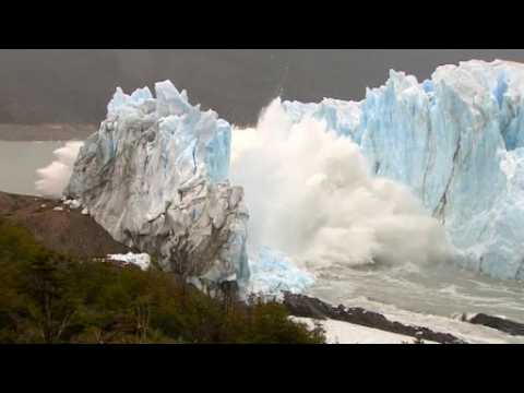 Argentina glacier puts on ice show spectacular