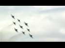 Russian air force shows off aerobatic teams