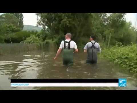France floods: Waters recede as clean up operation gets underway
