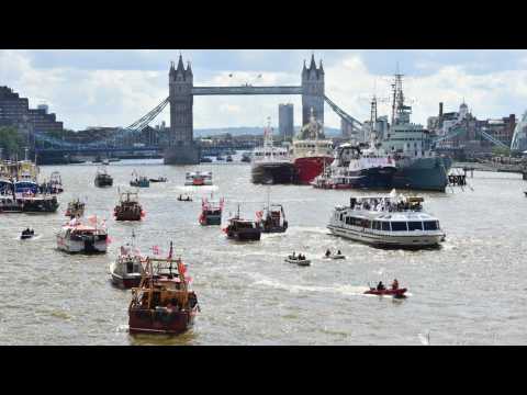 Quand le Brexit provoque une bataille navale sur la Tamise