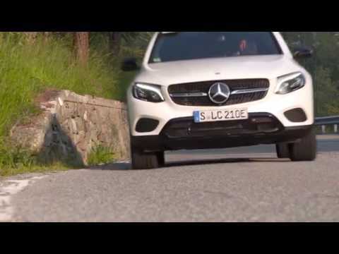 Mercedes-Benz GLC 350 e 4MATIC Coupe - Driving Video in Diamond White Bright | AutoMotoTV