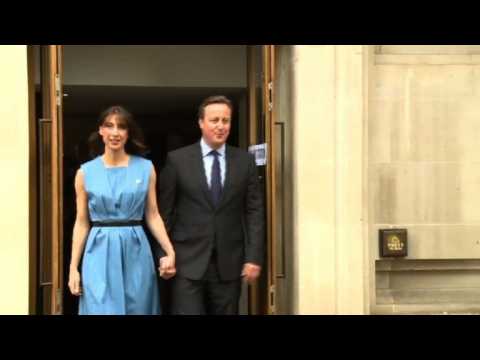 PM David Cameron votes in British EU referendum