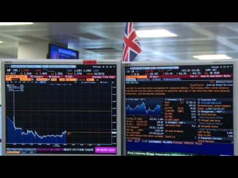 London stocks drop 0.8% at open