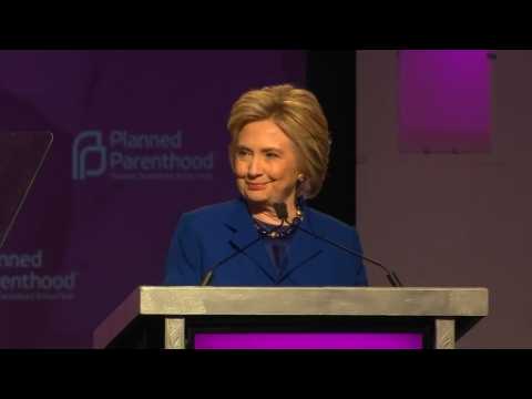 Clinton tells Planned Parenthood: "Thank you"