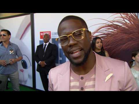 What Is Kevin Hart Wearing At 'The Secret Life Of Pets' Premiere