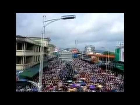 Amateur video shows clashes between local residents seeking the halt of an incinerator and police in southern China