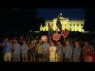 Song and tribute for Orlando outside White House