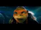 Teenage Mutant Ninja Turtles: Out of the Shadows | Clip: "Halloween Parade" | Paramount Pictures UK