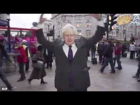 Les internautes rivalisent d'imagination pour se moquer de Boris Johnson