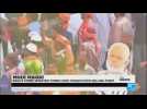 Modi magic: India's PM turns cash crunch into selling point  (part1)
