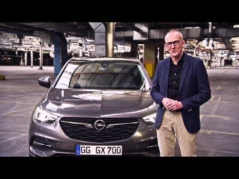Le SUV Opel Grandland X présenté en avril 2017 par le patron d'Opel