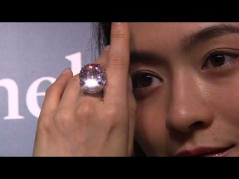'Pink Star' diamond set to fetch record price in Hong Kong