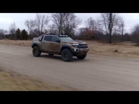 Chevrolet Colorado ZH2 Fuel Cell Electric Vehicle Driving Video | AutoMotoTV