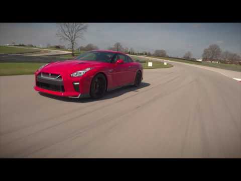 2017 Nissan GT-R Track Edition | AutoMotoTV