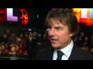 Tom Cruise walks 'Jack Reacher' red carpet