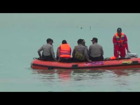 Search for survivors after deadly boat crash