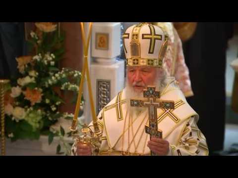 Russian Orthodox Church patriarch leads London ceremony