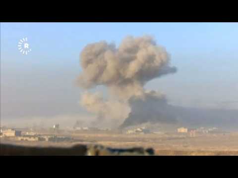 Kurdish Peshmerga advance in Mosul offensive