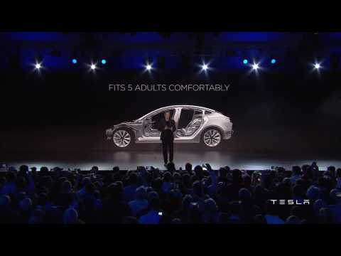 Elon Musk présente la Tesla Model 3 (31 mars 2016)