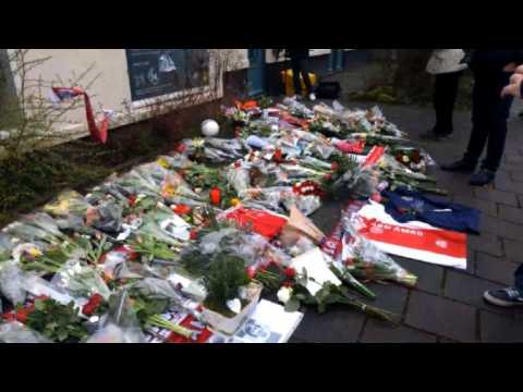 Football: Netherlands leads tribute to icon Cruyff