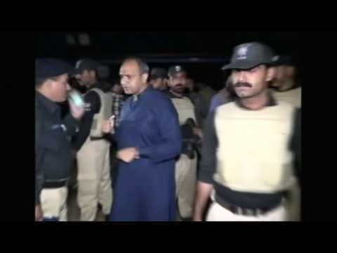 Suicide bomber kills 65 in Pakistan park