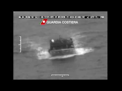 Italian coastgaurd intercepts boat carrying 314 migrants from Egypt