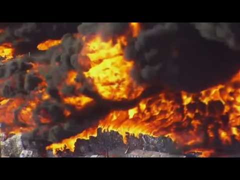 Massive blaze engulfs Phoenix recycling plant