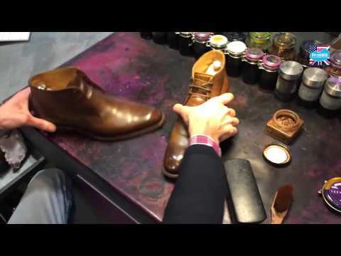 How to shine your shoes
