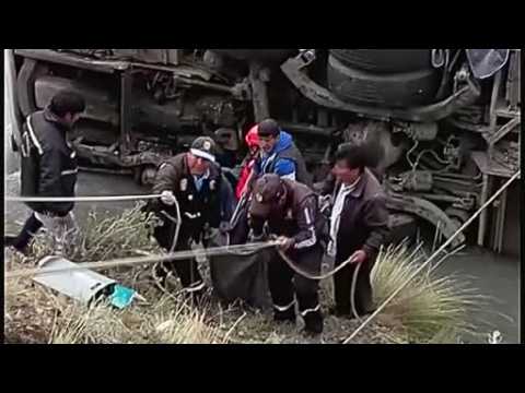 At least 22 die after bus plunges into river in Peru