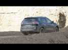 Nissan X-Trail 2.0-litre diesel - Driving Video in Titanium Olive Trailer | AutoMotoTV