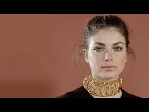 How to style autumn jewellery