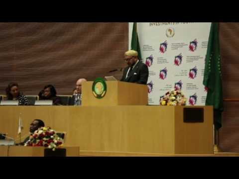 Morocco's king attends AU summit for first time in 33 years