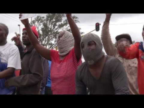S.African police fire rubber bullets at anti-immigrant march