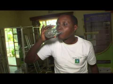 Tanzanian scientist invents low-cost water filter